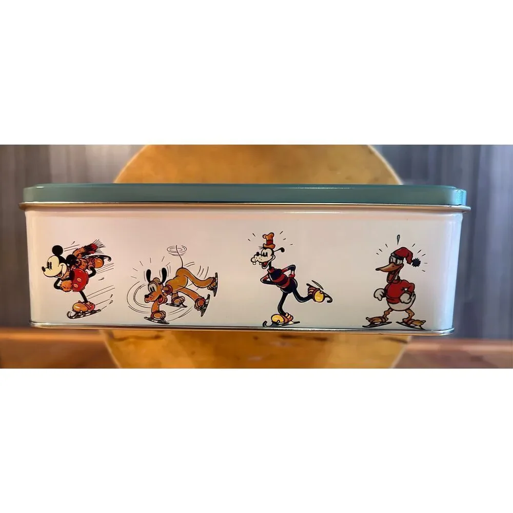 1999 MICKEY AND MINNIE COOKIE TIN MADE IN THE US DISNEY